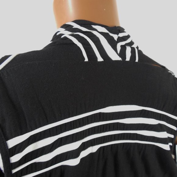 CACHE Top L Black White Cardigan Vest Open Front Stretch Asymmetric Casual Shirt - Picture 6 of 9